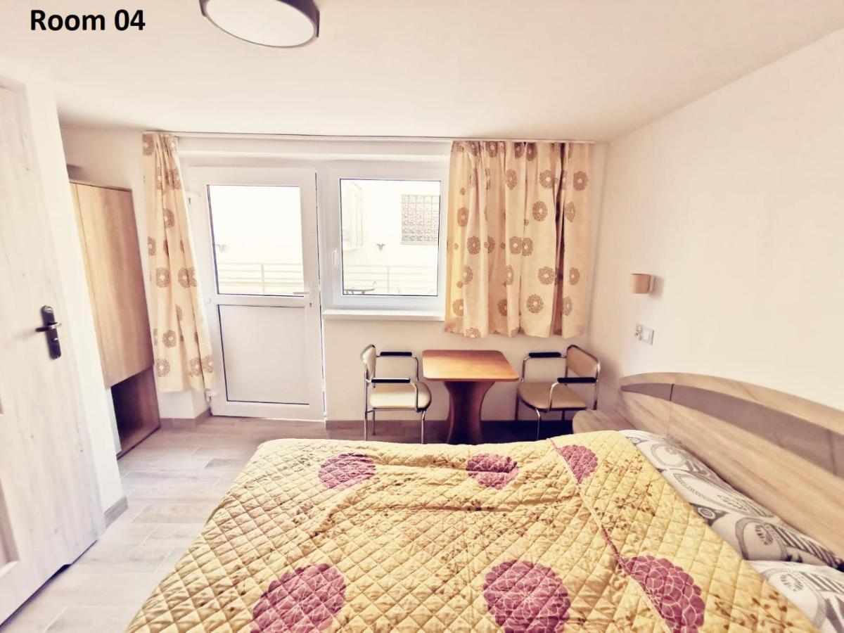 Villa Krysia 50 M Do Morza ミエンジズドロイェ エクステリア 写真